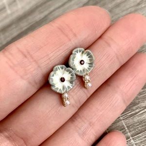 Les Nereides Petite Flower Post Earrings